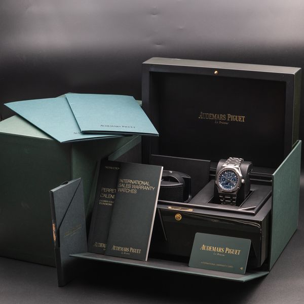 Audemars Piguet Royal Oak Perpetual Calendar 26574ST.OO.1220ST.02